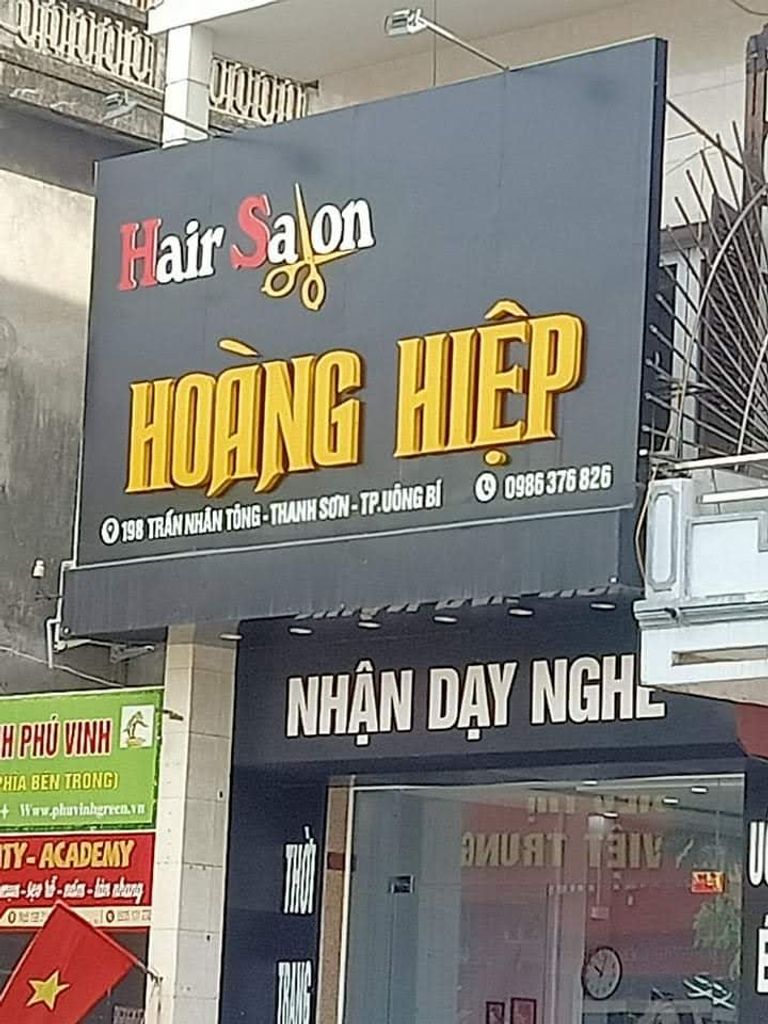 Salon Tóc Hoàng Hiệp