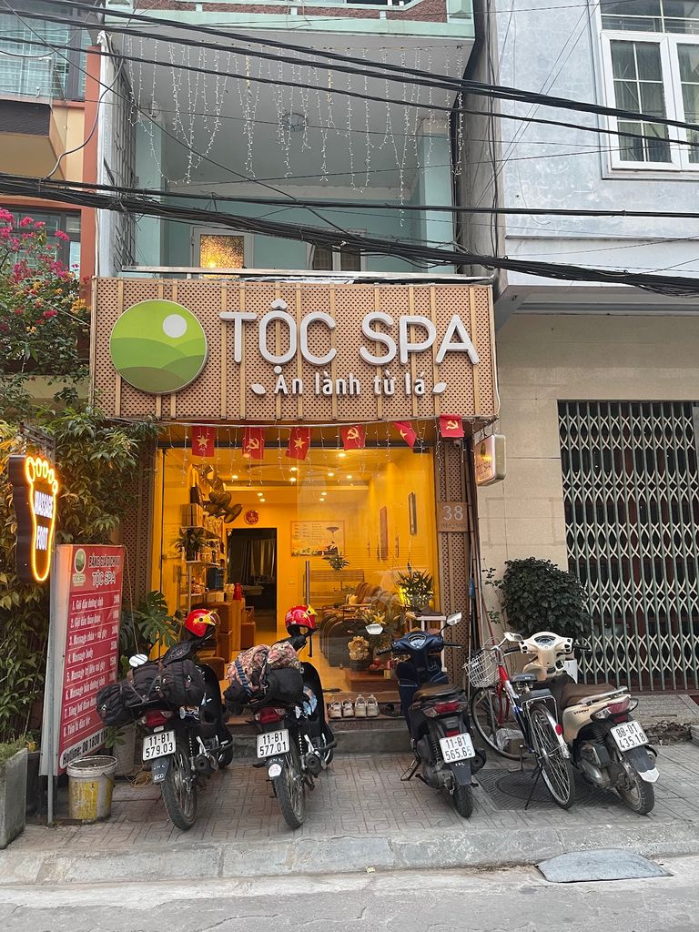 Tộc Spa Therapist